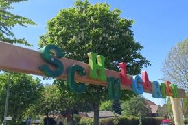 Schulgarten 1